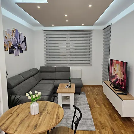 Apartman Aleksej Jahorina * بال
