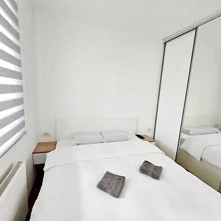 Apartman Aleksej Jahorina * بال